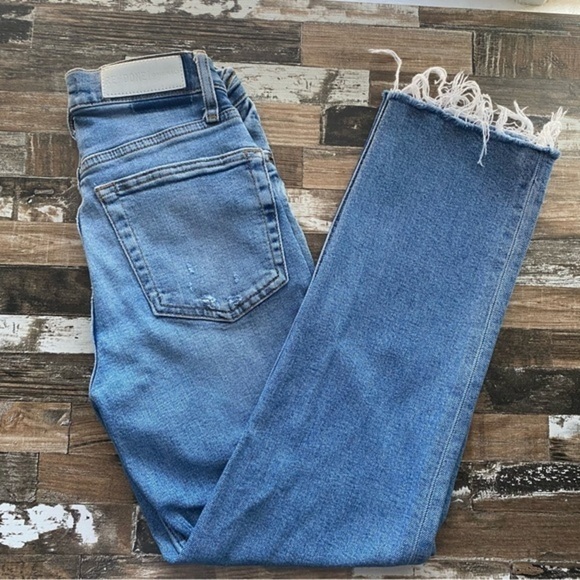 RE/DONE High Rise Stove Pipe Jeans in Light Stone Straight Crop - Picture 7 of 13